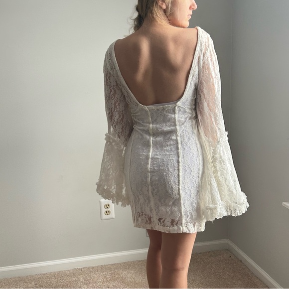 Free People Bali Valentina Slip Dress XS  Ivory White Lace Bell Sleeve Worn Once - Picture 3 of 11